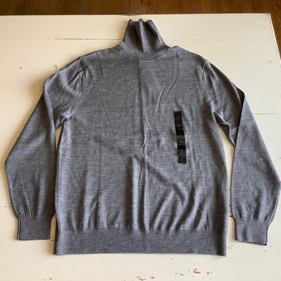 NWT Banana Republic Gray 100% Merino wool turtleneck sweater women’s Large - Picture 1 of 8